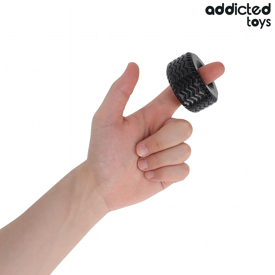 ADDICTED TOYS – Anneau pénis extra épais – détail de la texture
